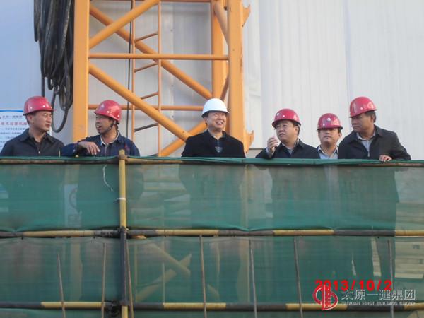 集團(tuán)公司對山大二院項目部進(jìn)行現(xiàn)場調(diào)研