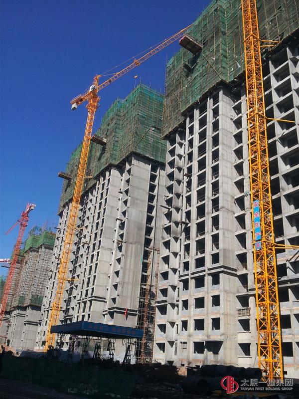 集團(tuán)公司領(lǐng)導(dǎo)節(jié)假日期間在五分公司施工現(xiàn)場工作調(diào)研