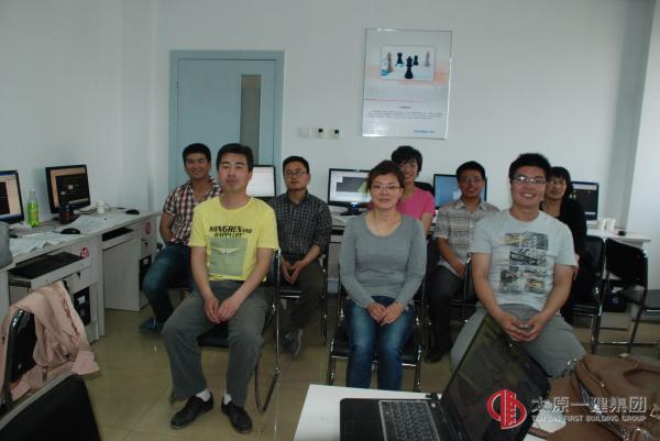 參加培訓(xùn)的員工