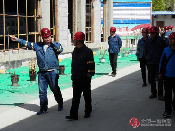 向先進(jìn)學(xué)習(xí)  借鑒找差距