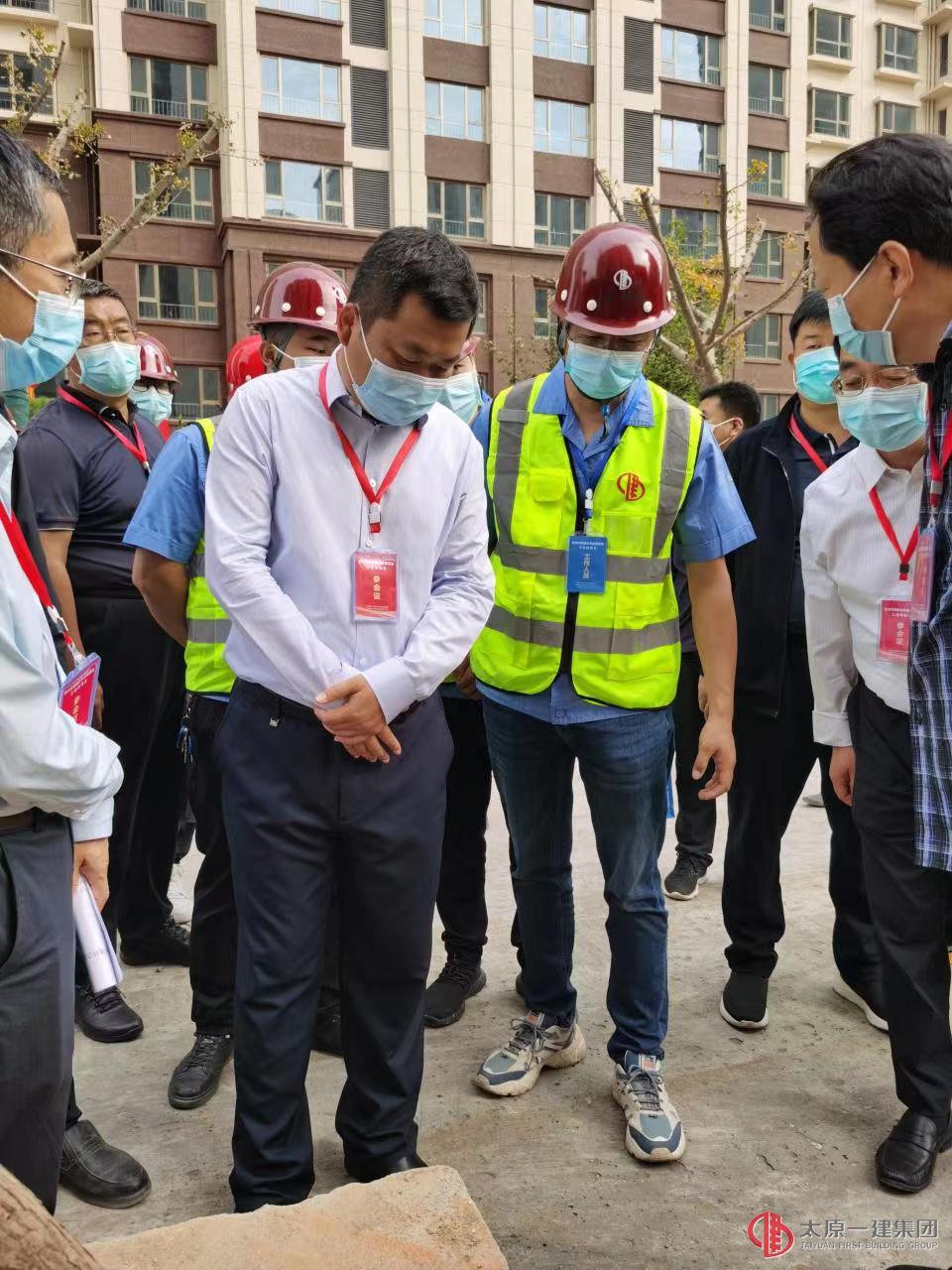忻州市保障性和房屋建筑工程現(xiàn)場會(huì)在集團(tuán)公司承建的雁門三期、龍崗二期保障房項(xiàng)目和邦泰天譽(yù)項(xiàng)目召開